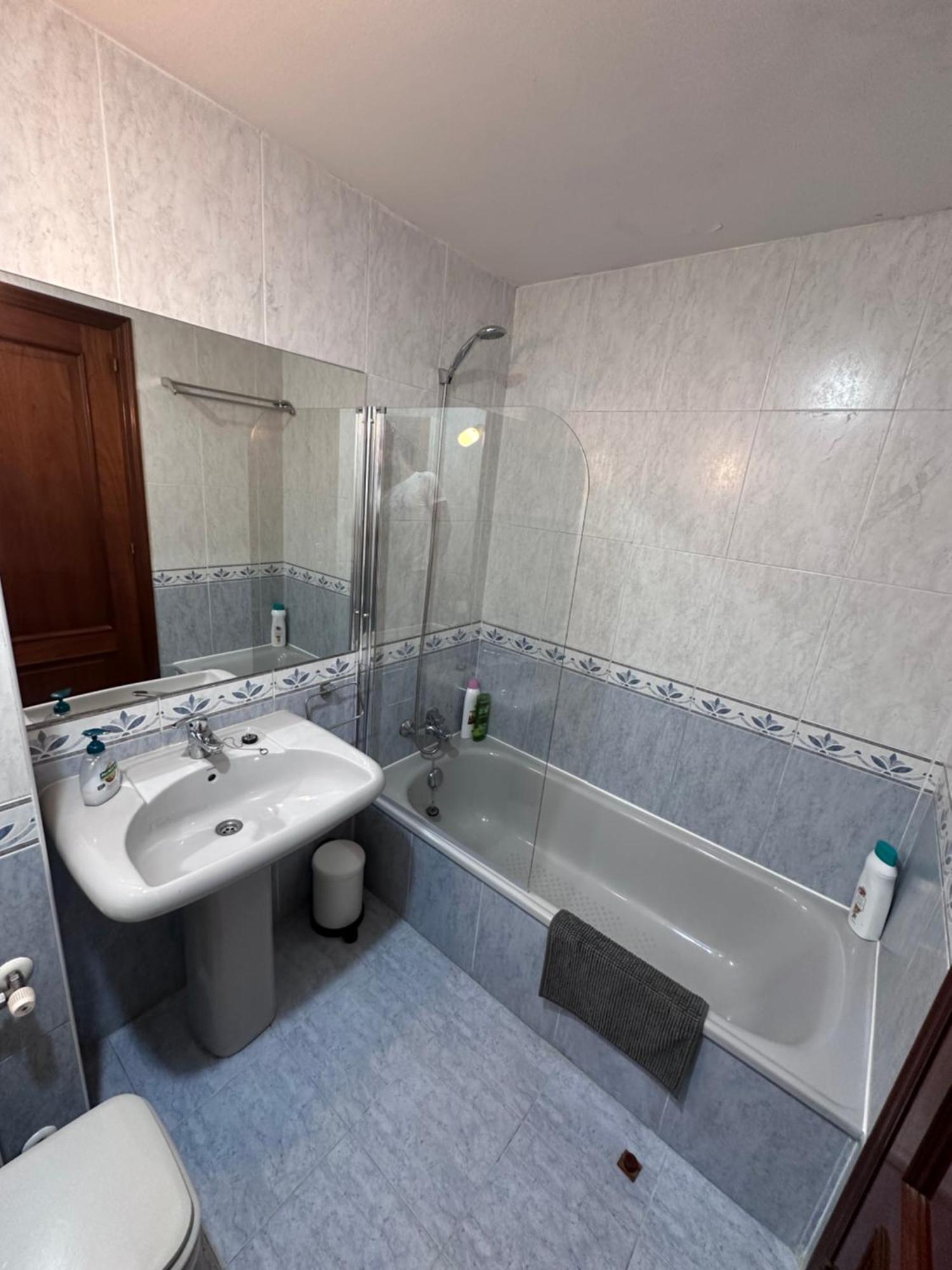 Ferienwohnung Apartamento Centro Y Playa De Gijón Exterior foto