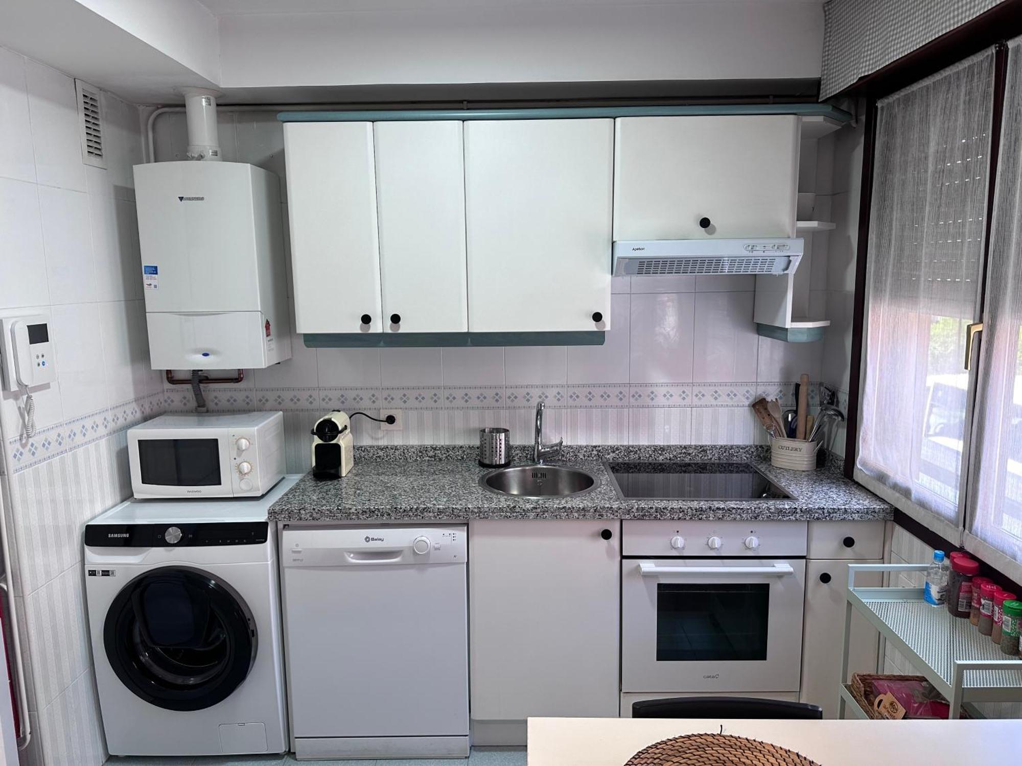 Ferienwohnung Apartamento Centro Y Playa De Gijón Exterior foto